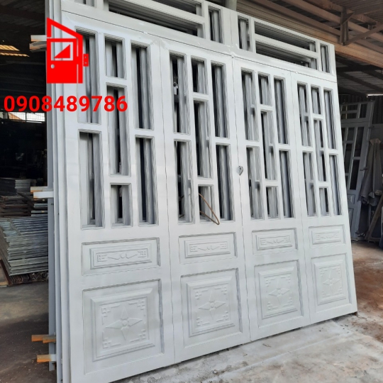 CÔNG TRÌNH CỬA SẮT 4 CÁNH ĐƠN GIẢN 